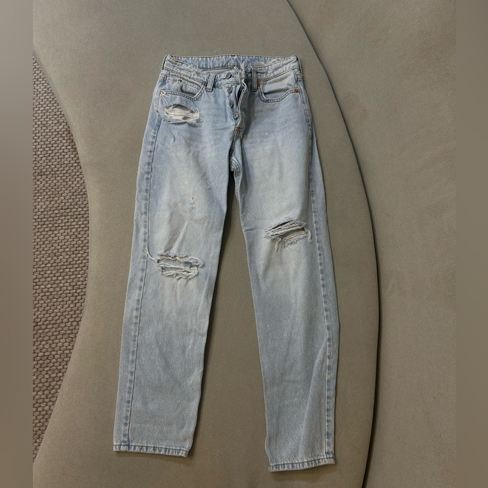 H&M Light Blue Distressed Boyfriend Jeans